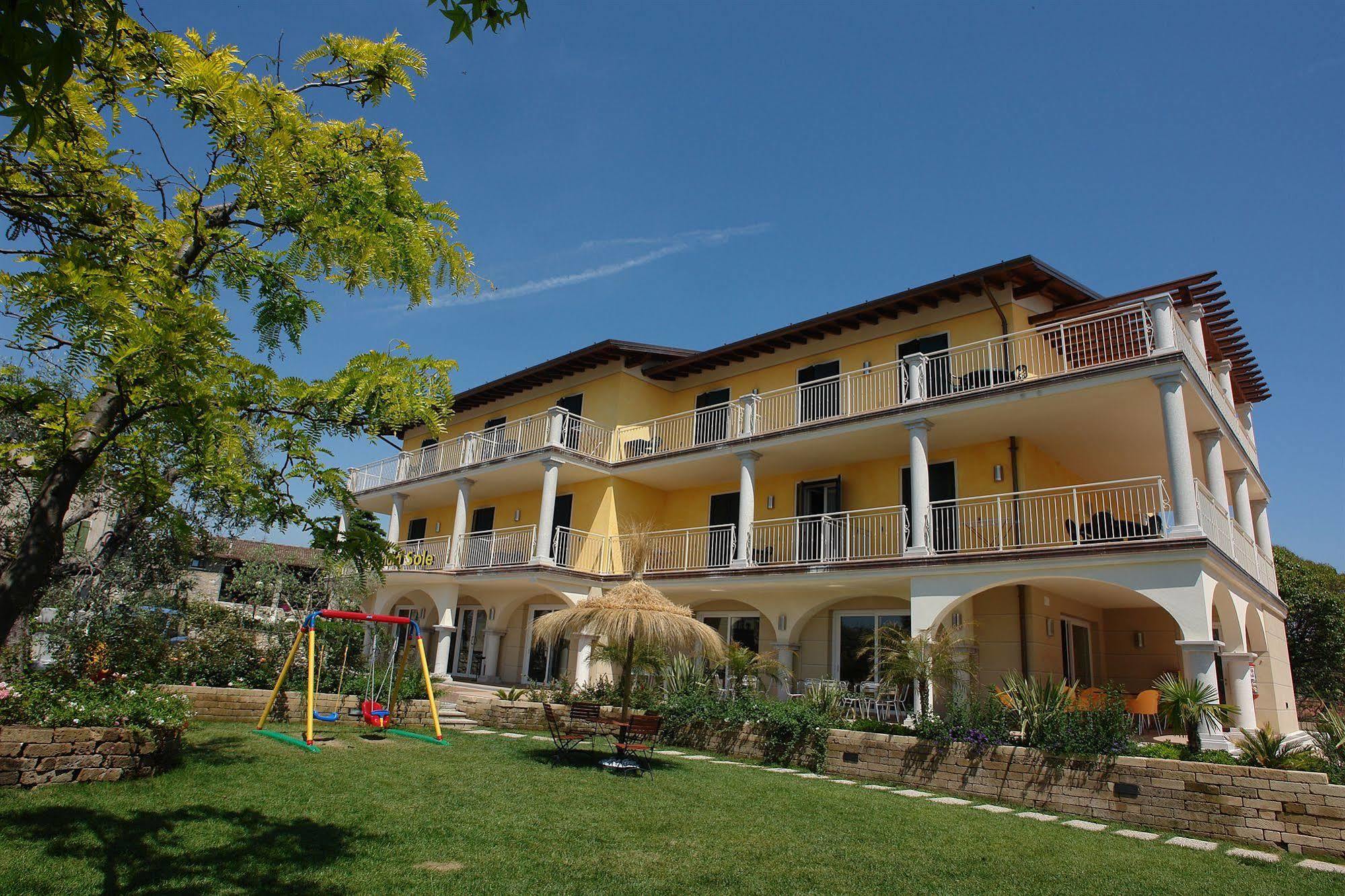 Hotel Splendid Sole Manerba del Garda Zewnętrze zdjęcie